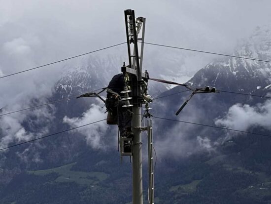 manutenzione infrastrutture elettiche valle d'aosta